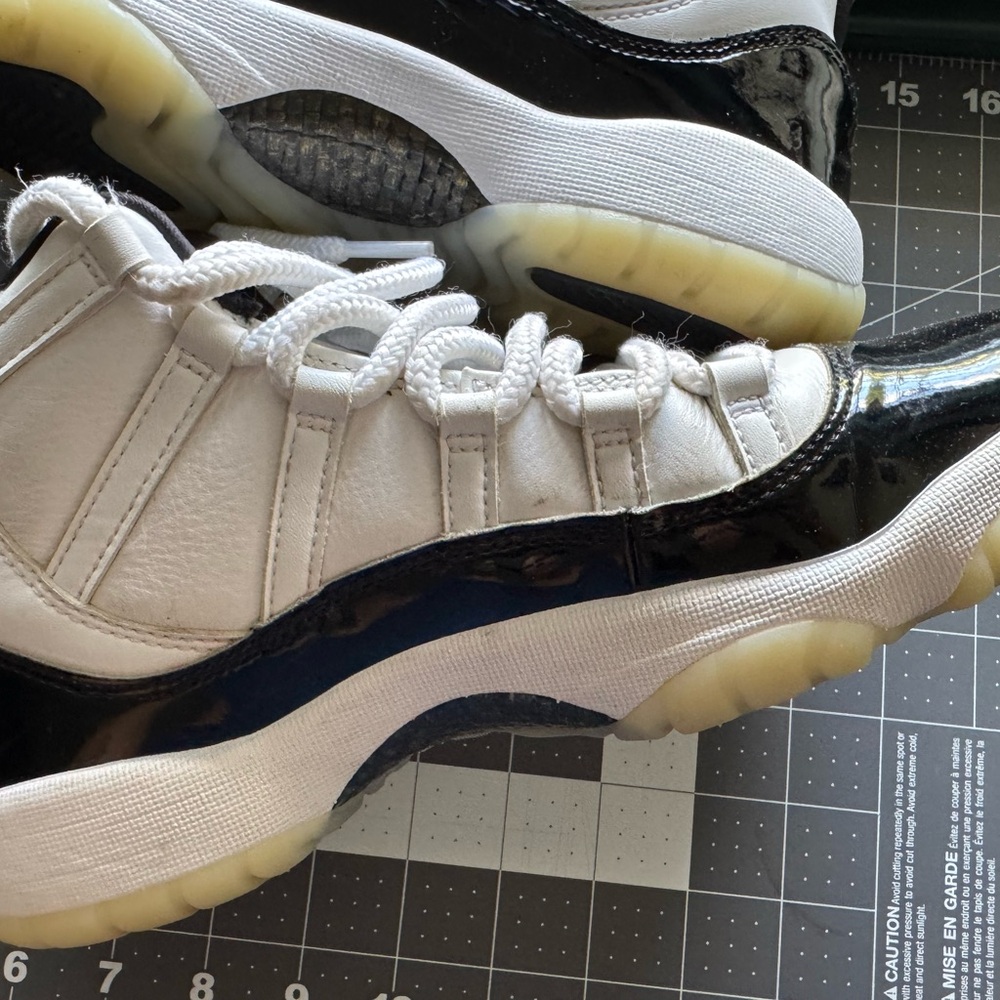 Nike Jordan 11 concord shoes youth 6.5 - Picture 6 of 8